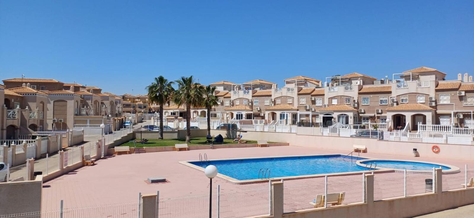 Altos De La Bahia X Torrevieja